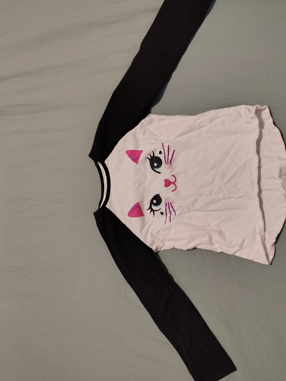 Garanimals Black & White Raglan Cat Face Tee with Pink Accents